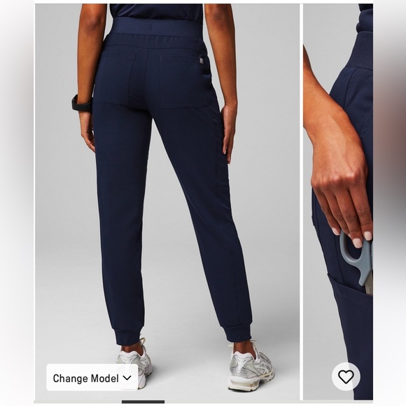 Fabletics Scrubs On Call Joggers Navy - Picture 4 of 10